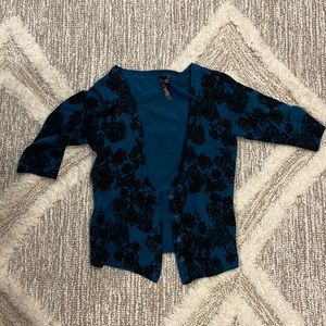 ✅City streets blue & black cardigan, excellent condition, sz small